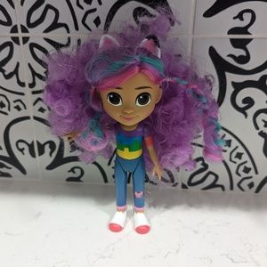 Gabby’s Dollhouse Craft-A-Riffic 8" Doll Figure Toy Deluxe Rainbow Hair